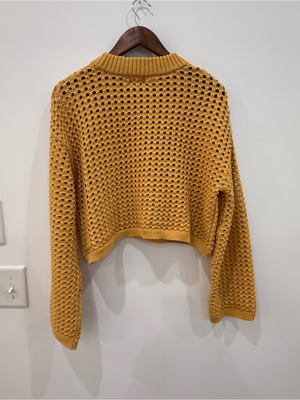 H&M Open-Knit Cropped Crew Sweater - Mustard - Picture 2 of 3